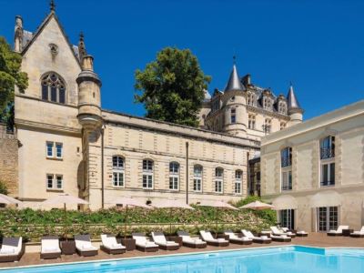 Hotel Chateau De Mirambeau