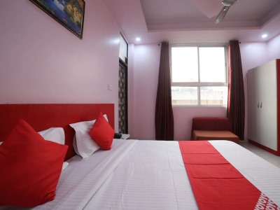 Гостиница Tuk Tuk Backpackers
