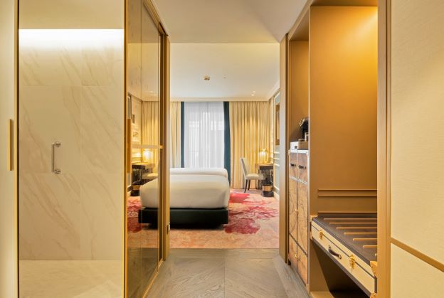 Гостиница The Emerald House, Curio Collection