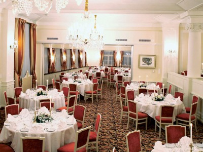 Гостиница Morosani Schweizerhof