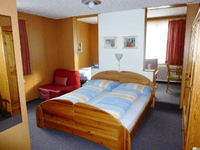 Hotel Elli