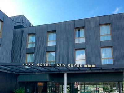 Гостиница Tres Reyes San Sebastian