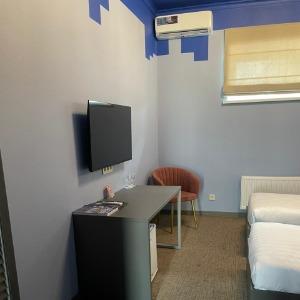 Radio Hotel