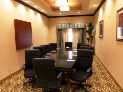Гостиница Hampton Inn And Suites Carlsbad