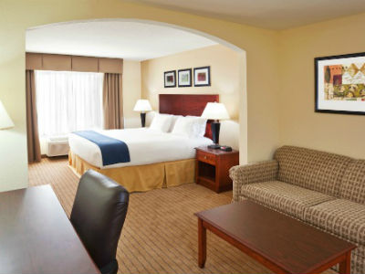 Hotel Holiday Inn Expr And Stes Lafayette East