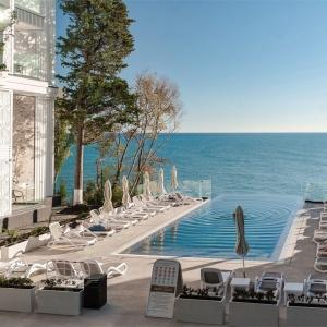 Apart-Hotel Luchezarniy Resort Premium