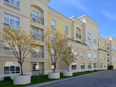 Гостиница Hampton Inn And Suites University Nw