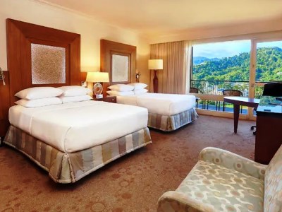 Гостиница Hilton Trinidad And Conference Centre