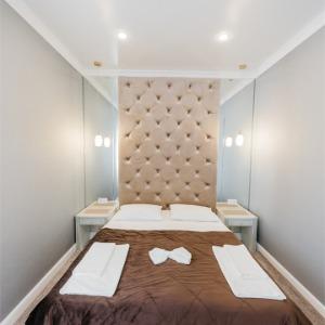 Hotel Monarch