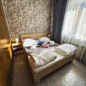 Гостиница Мира-Локус