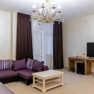 Hotel 1000 and 1 night