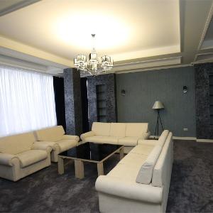 Hotel 1000 and 1 night