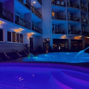 Hotel Wingover