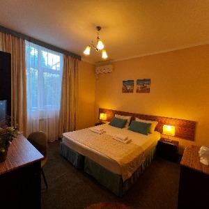 Hotel Wingover