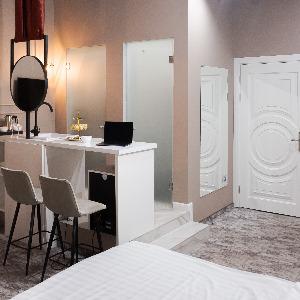JOY Hotel
