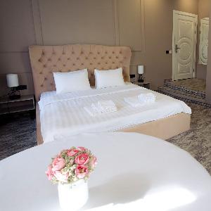JOY Hotel