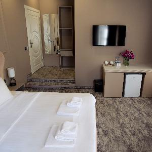 JOY Hotel