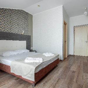 Hotel Grace Oganes