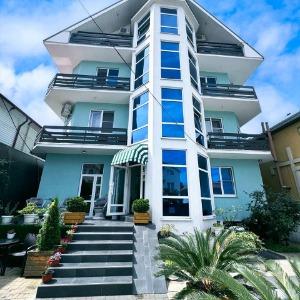 Five-Story Apart-Hotel