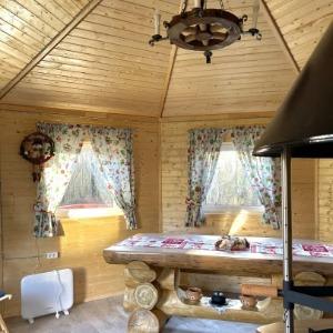 Hotel Rai v Shalashe v Svetlom