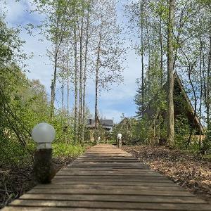 Hotel Rai v Shalashe v Svetlom
