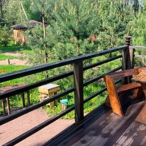Hotel Rai v Shalashe v Svetlom