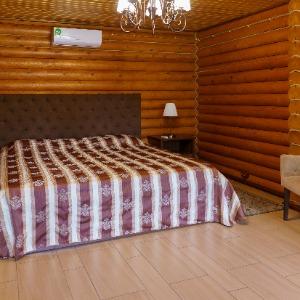 Hotel Usadba Familia