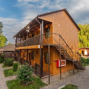 Hotel Usadba Familia