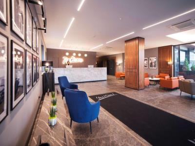Гостиница Radisson Hotel Naples Nola