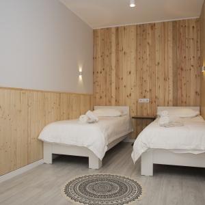 Hotel Silence