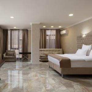 Alcont Hotel