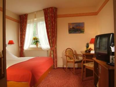 Гостиница Nordwest-Hotel Am Badepark