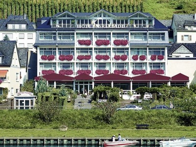 Moselstern Hotel Brixiade And Triton