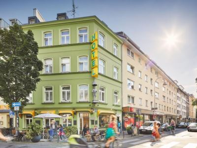 Hotel Am Chlodwigsplatz