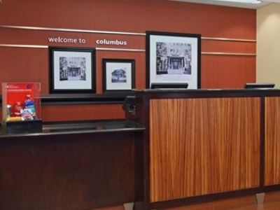 Гостиница Hampton Inn Columbus Airport