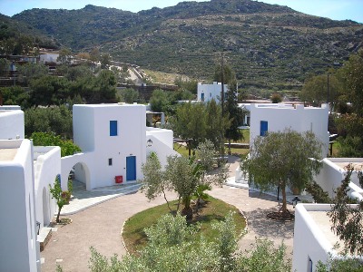 Hotel Farout Village