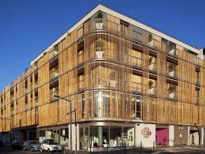Hotel Adonis Lyon Dock Ouest