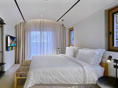 Гостиница Radisson Blu Zaffron Resort