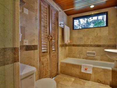 Hotel Jayakarta Lombok Beach Resort And Spa