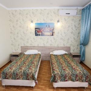 Hotel Zvezda Tamani