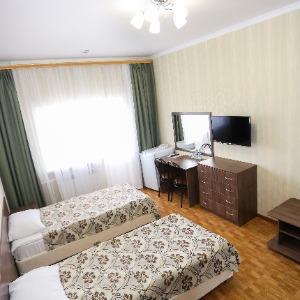 Hotel Zvezda Tamani