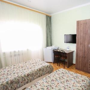 Hotel Zvezda Tamani