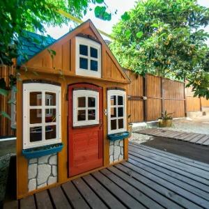 Guest house Schastlivy Slon