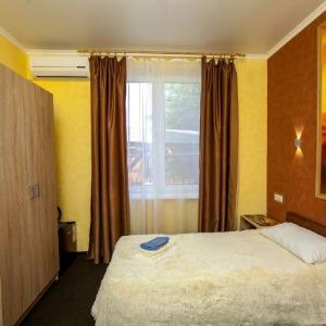Guest house Schastlivy Slon