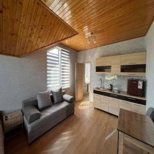 Guest house Schastlivy Slon