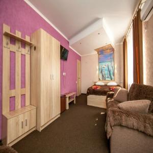 Guest house Schastlivy Slon