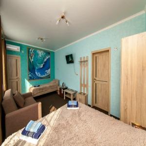 Guest house Schastlivy Slon