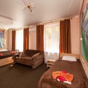 Guest house Schastlivy Slon