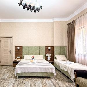 Hotel Milana