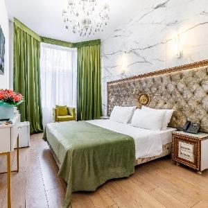 Hotel Senator Neolit (f. Astoria Neolit)